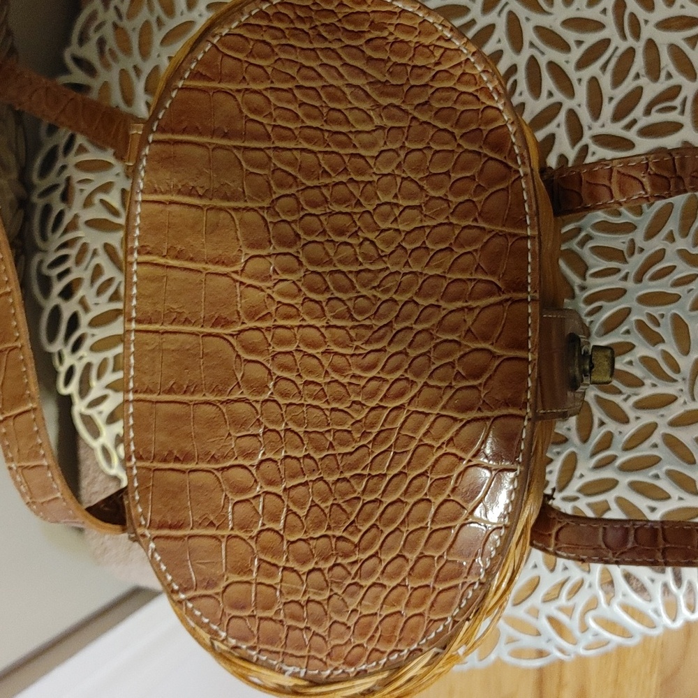 🌻Wicker Style Bag - Picture 4 of 11